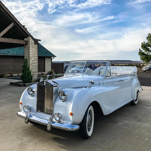 8BB99DE6-C5B5-4465-9381-FB5EE8A171B6