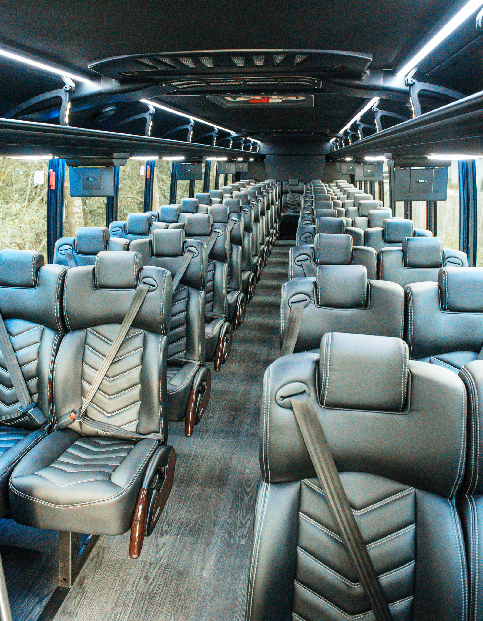 Charleston-Motor-Coach-Rental